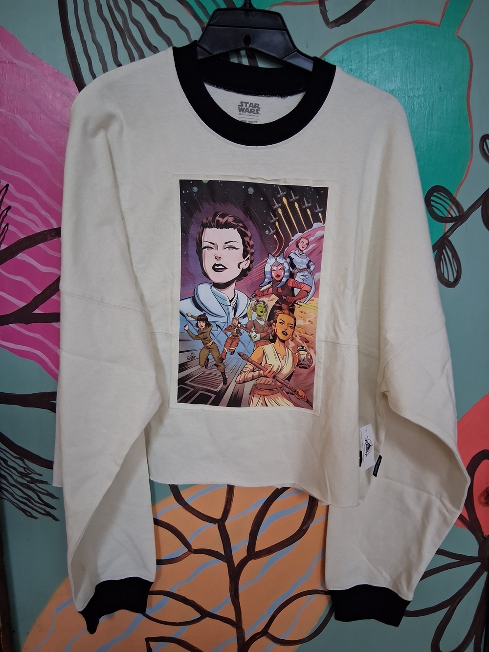NWT Disney Star Wars Cream Graphic Crop Crewneck with Black Trim